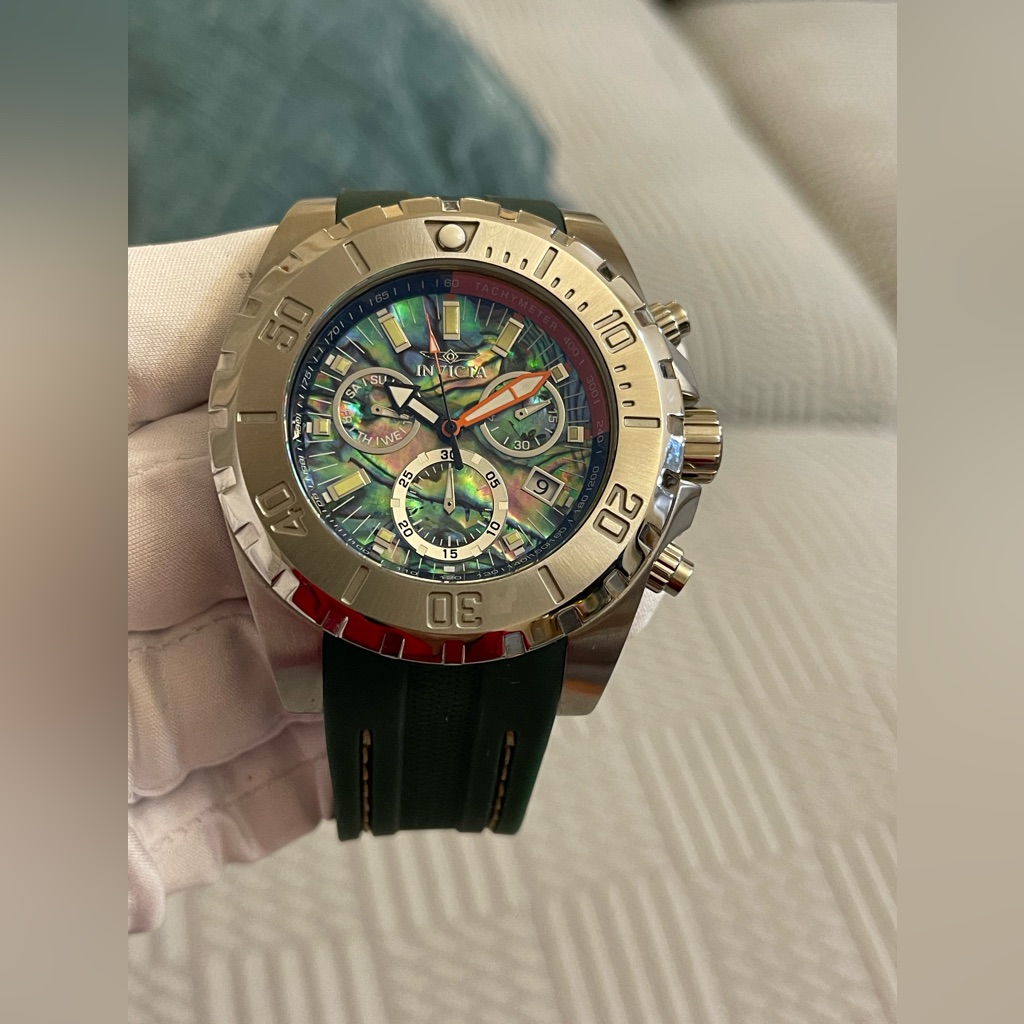 Invicta Men's 52mm Quartz Watch Polyurethane Strap Green 29 Ref 25096 Limited